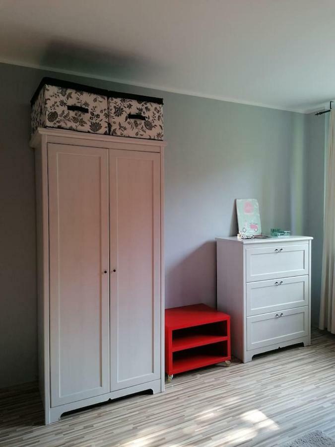 Sunny And Lovely Apartment. Near Chopin Airport! Βαρσοβία Εξωτερικό φωτογραφία